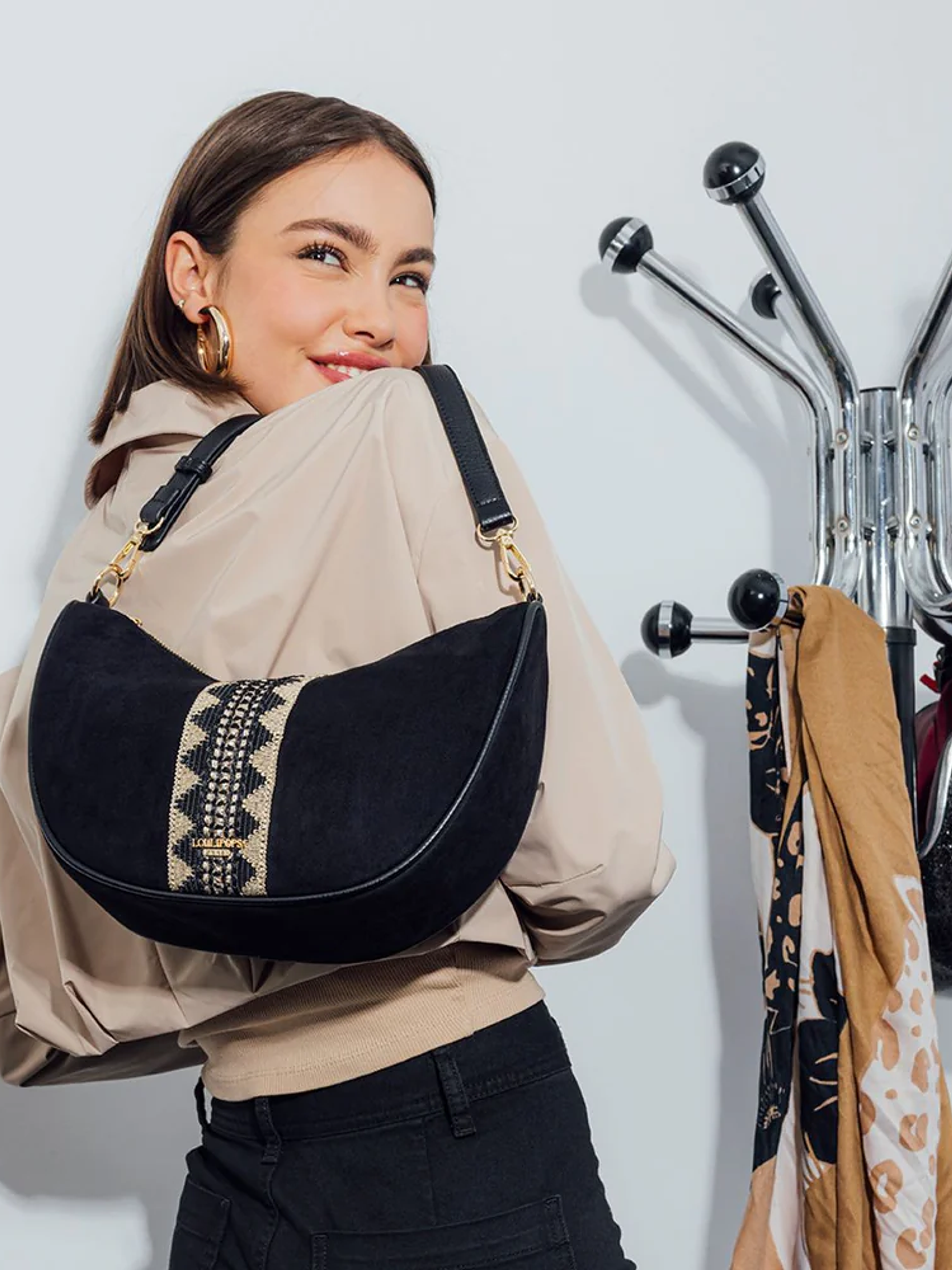 Carteira Preta River 1