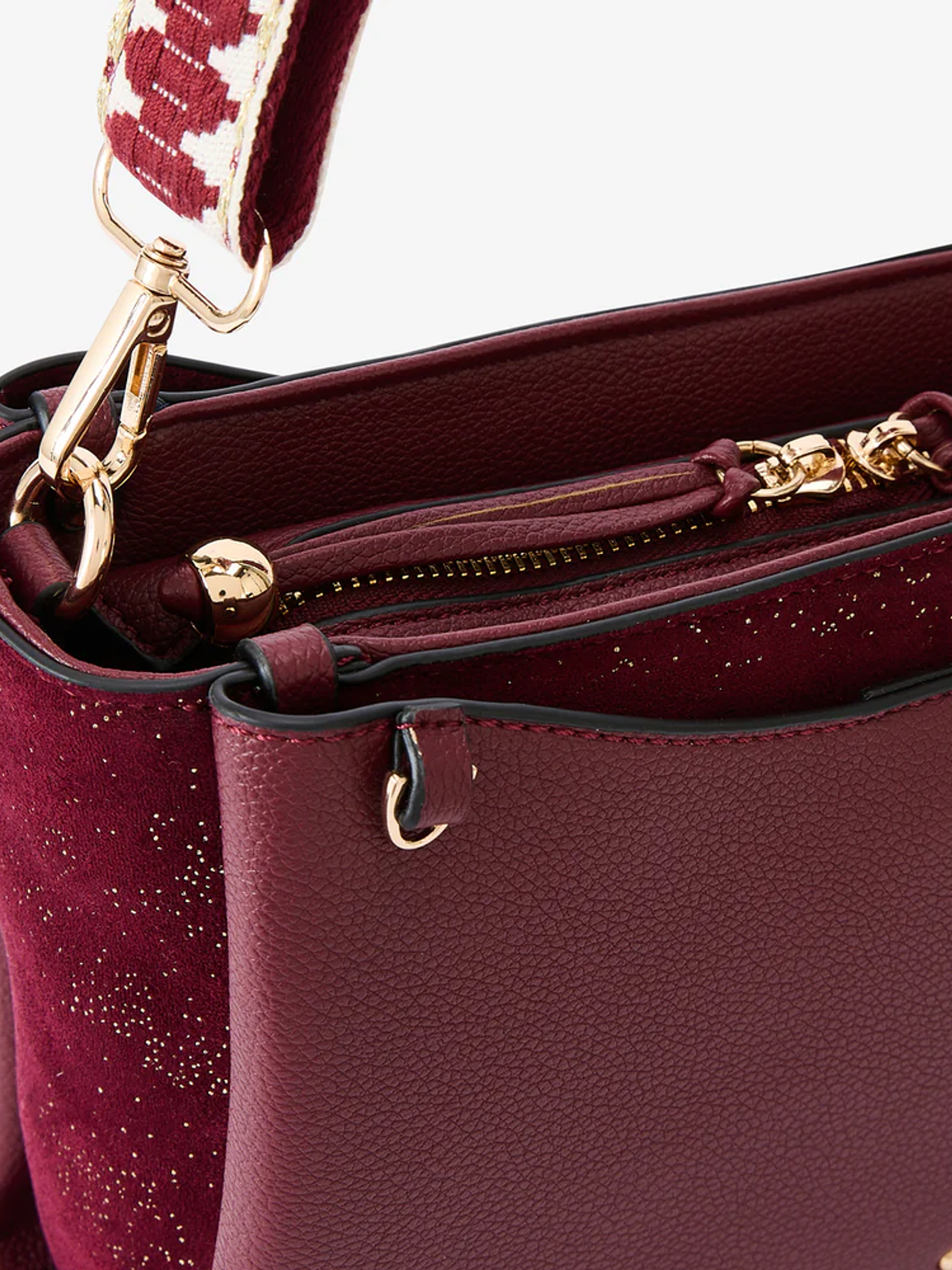 Carteira Bordô Roseanna 5