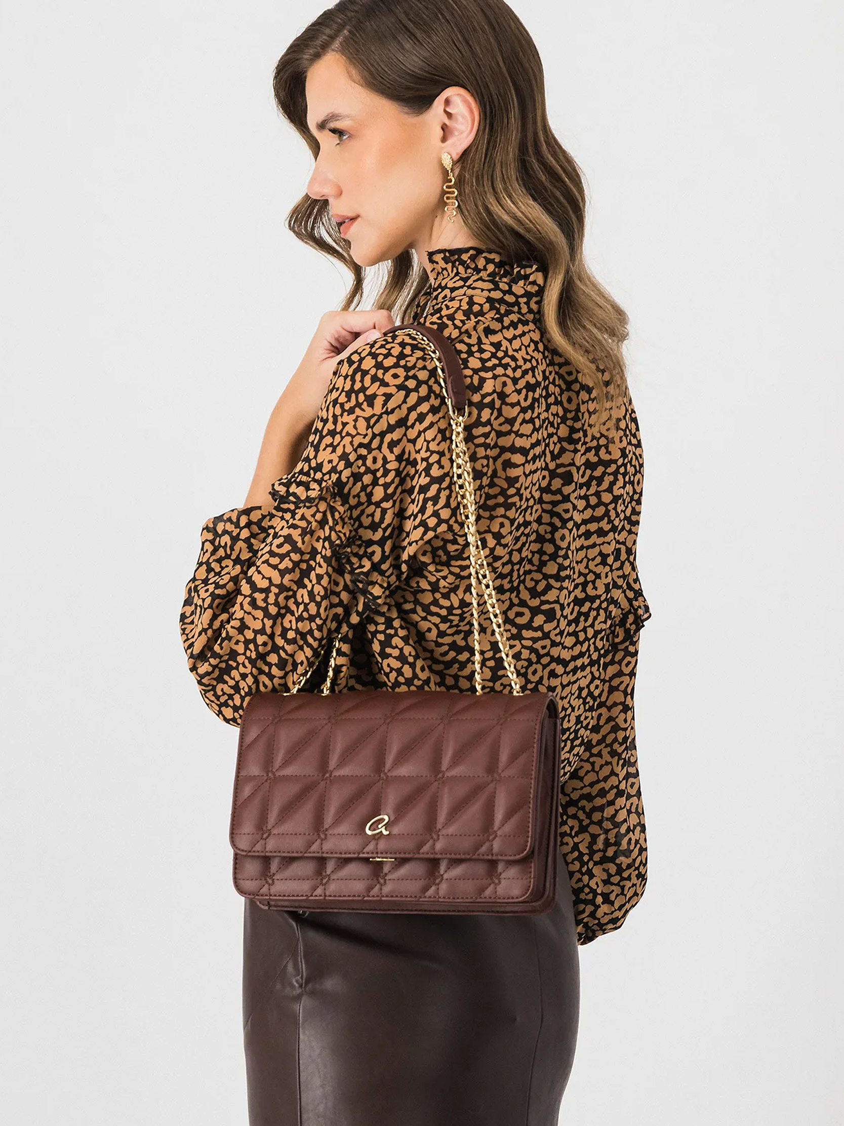 Carteira de ombro Garbina 9