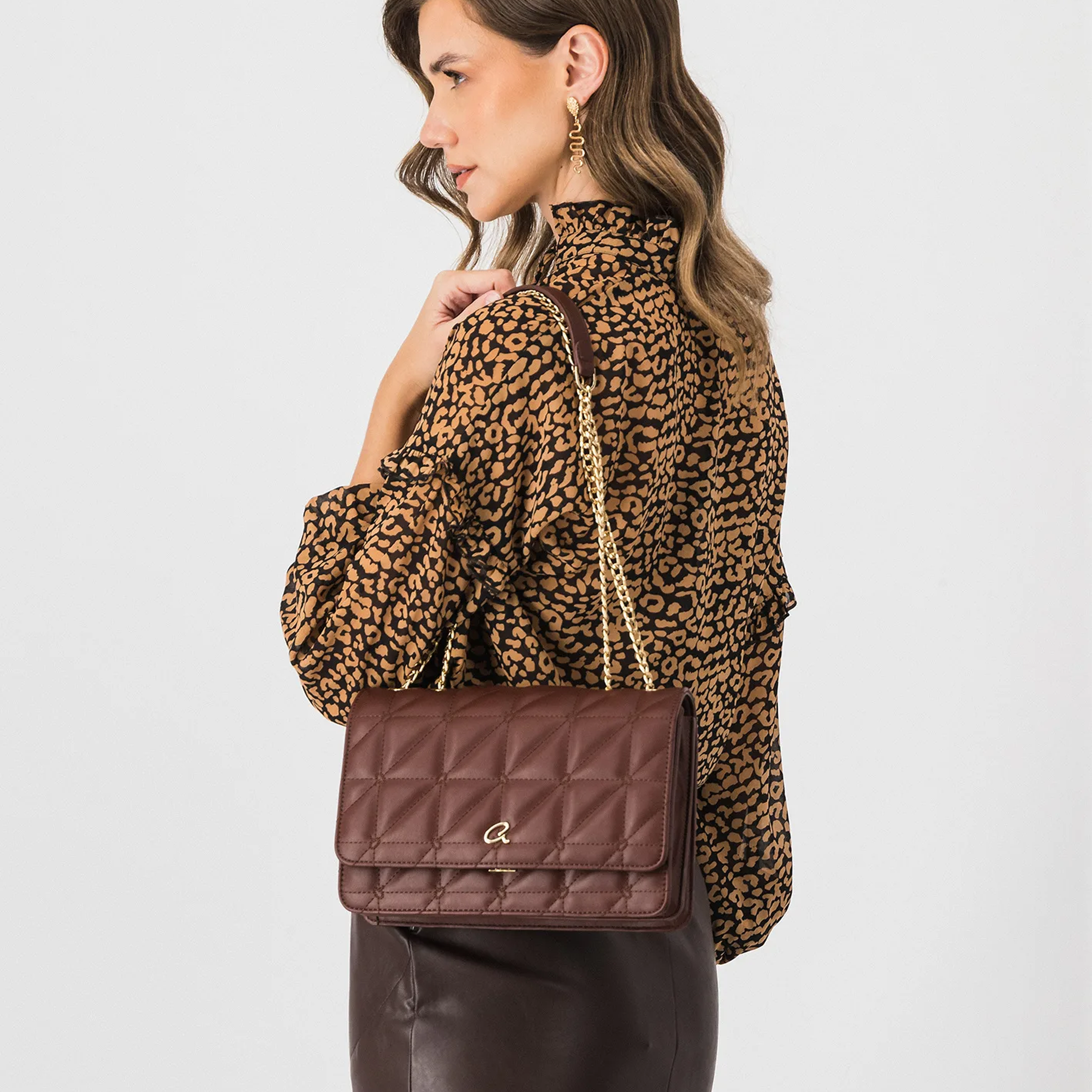 Carteira de ombro Garbina 9