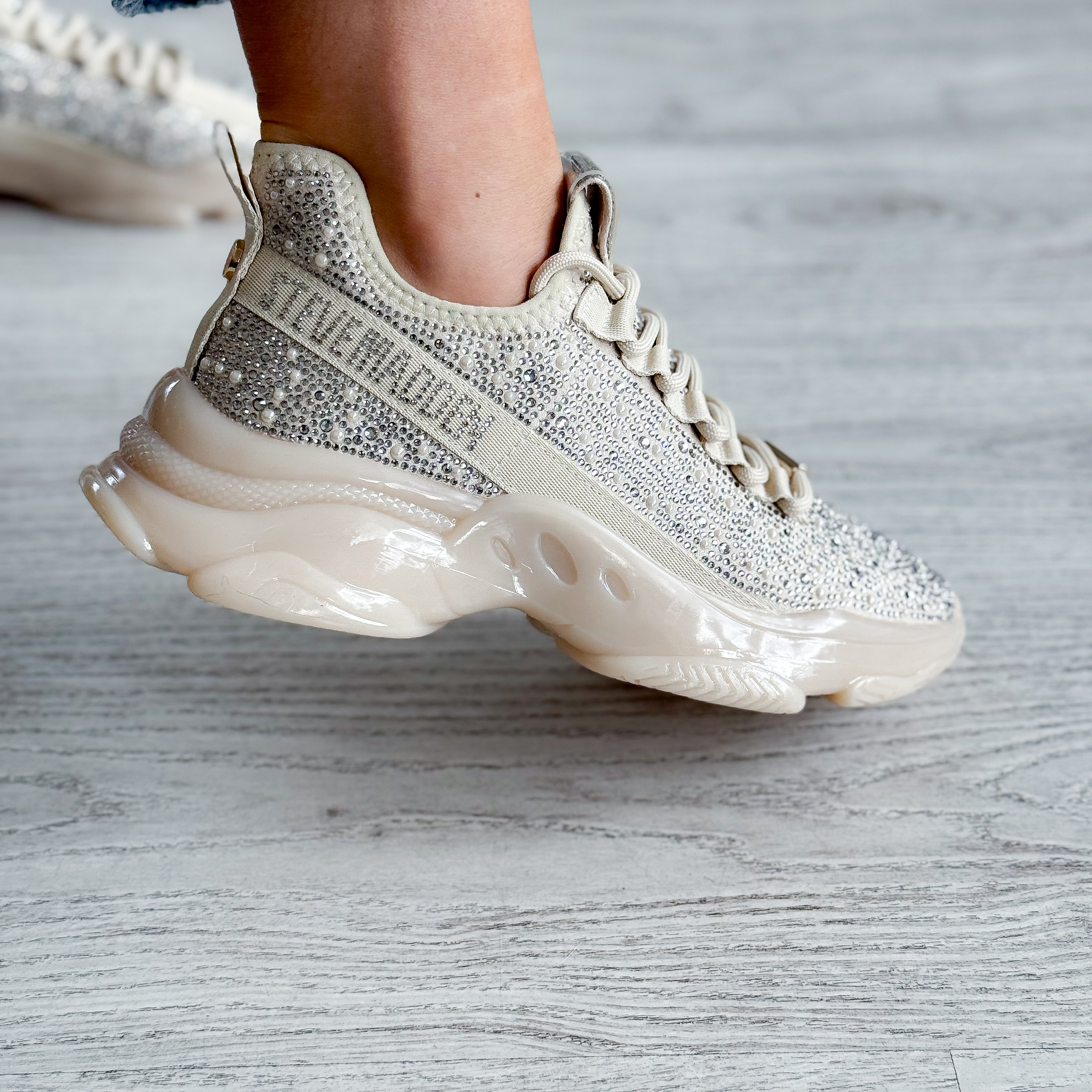 Mysteria-p Pearl Multi Sneaker 3