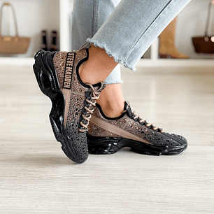 Mistica Bronze Gold / Black Sneaker