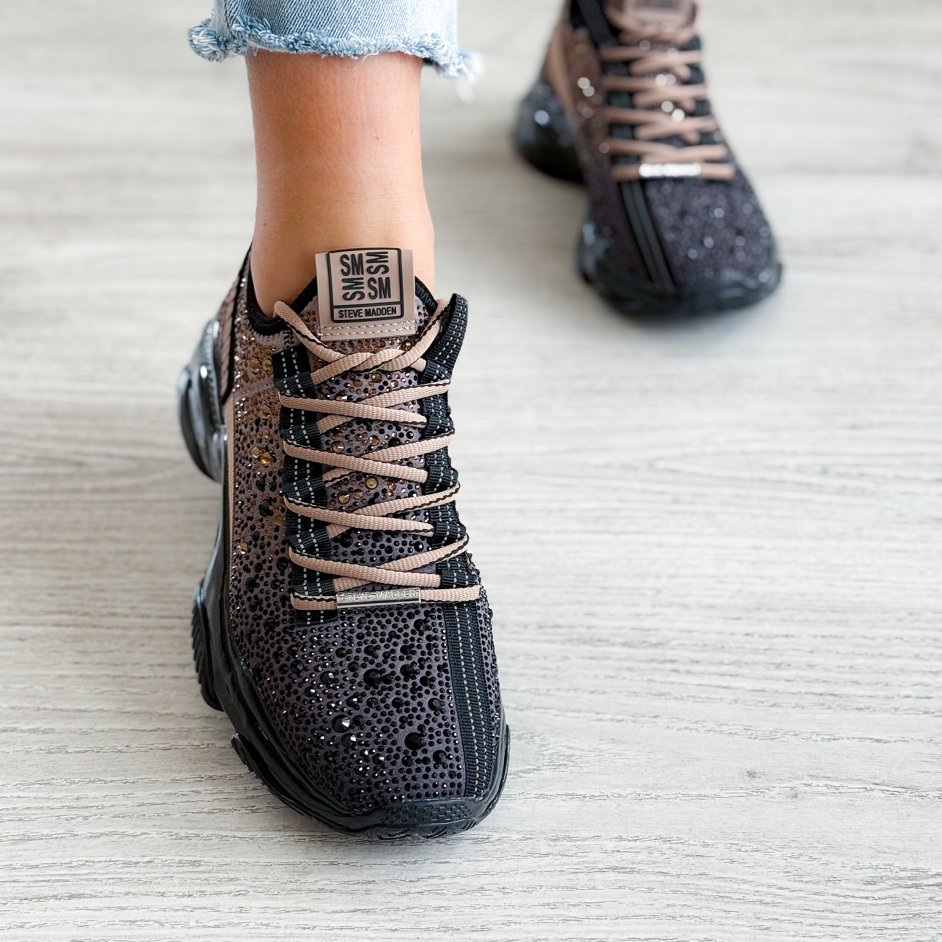 Mistica Bronze Gold / Black Sneaker 7