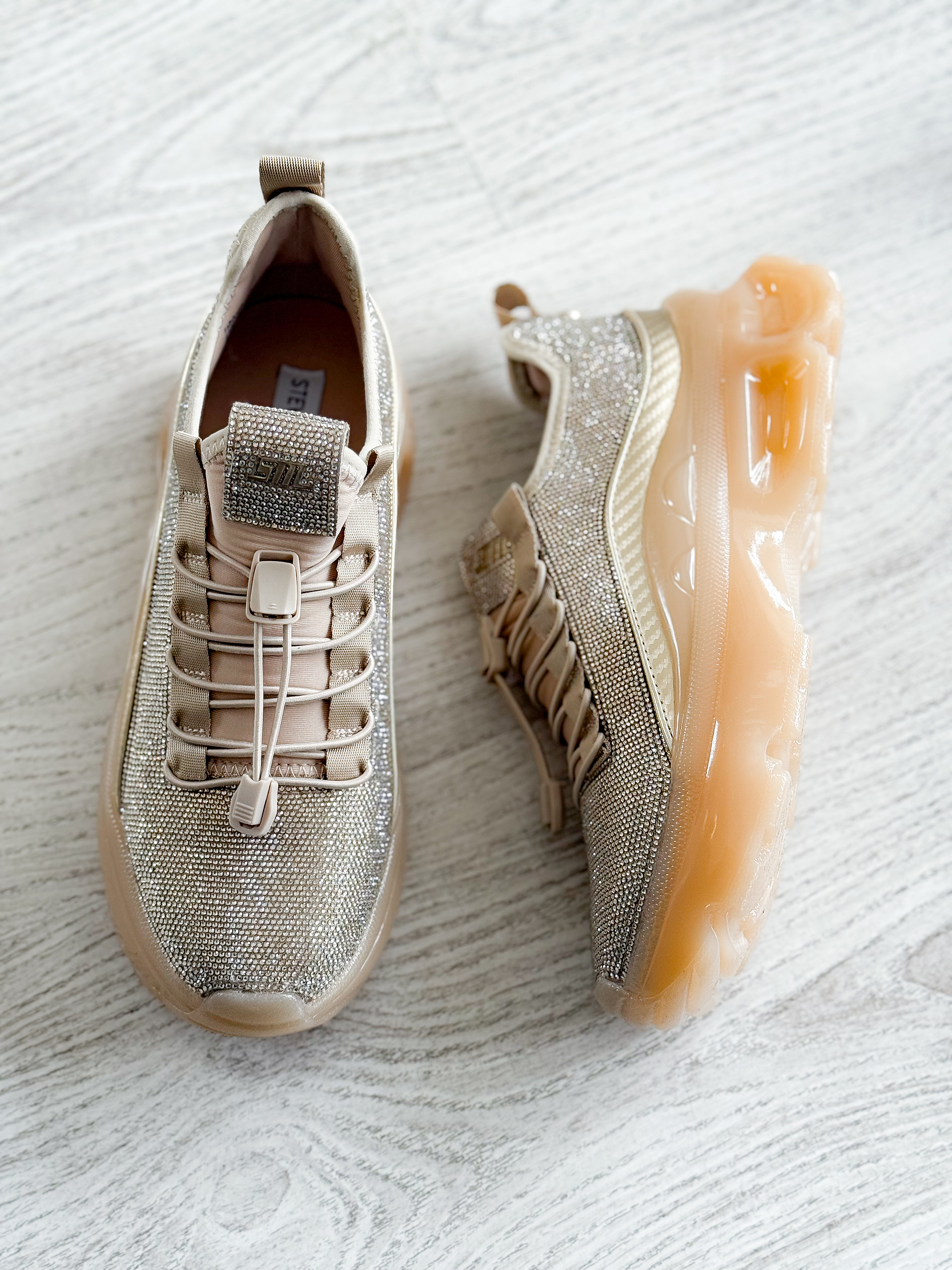 Fabuluxe Blush Sneaker 6