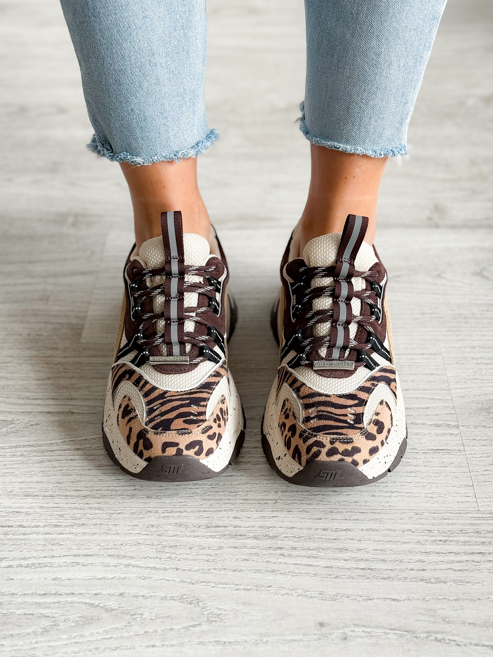 Animates-le Brown Leopard Sneaker 5