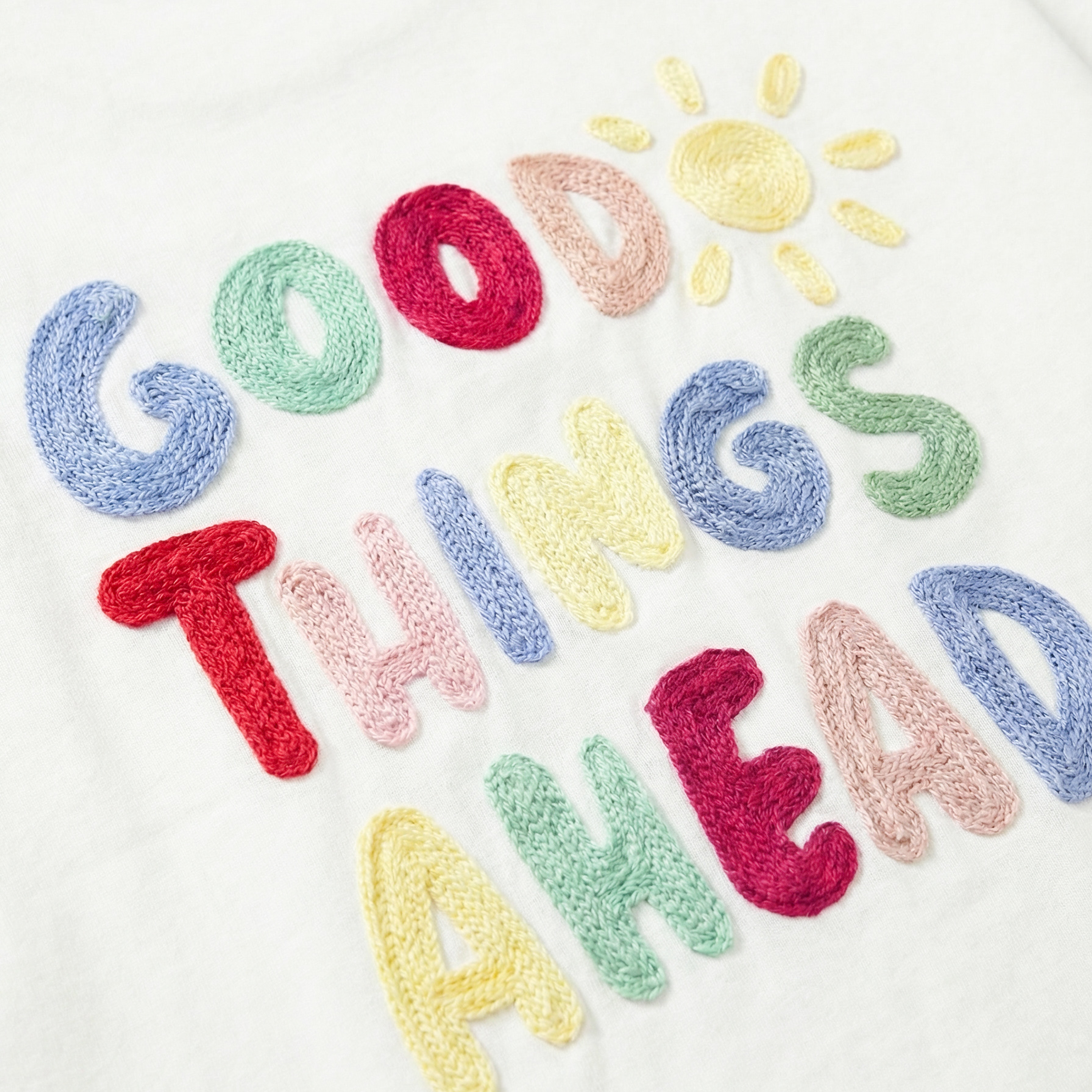 Tshirt Good things ahead  5