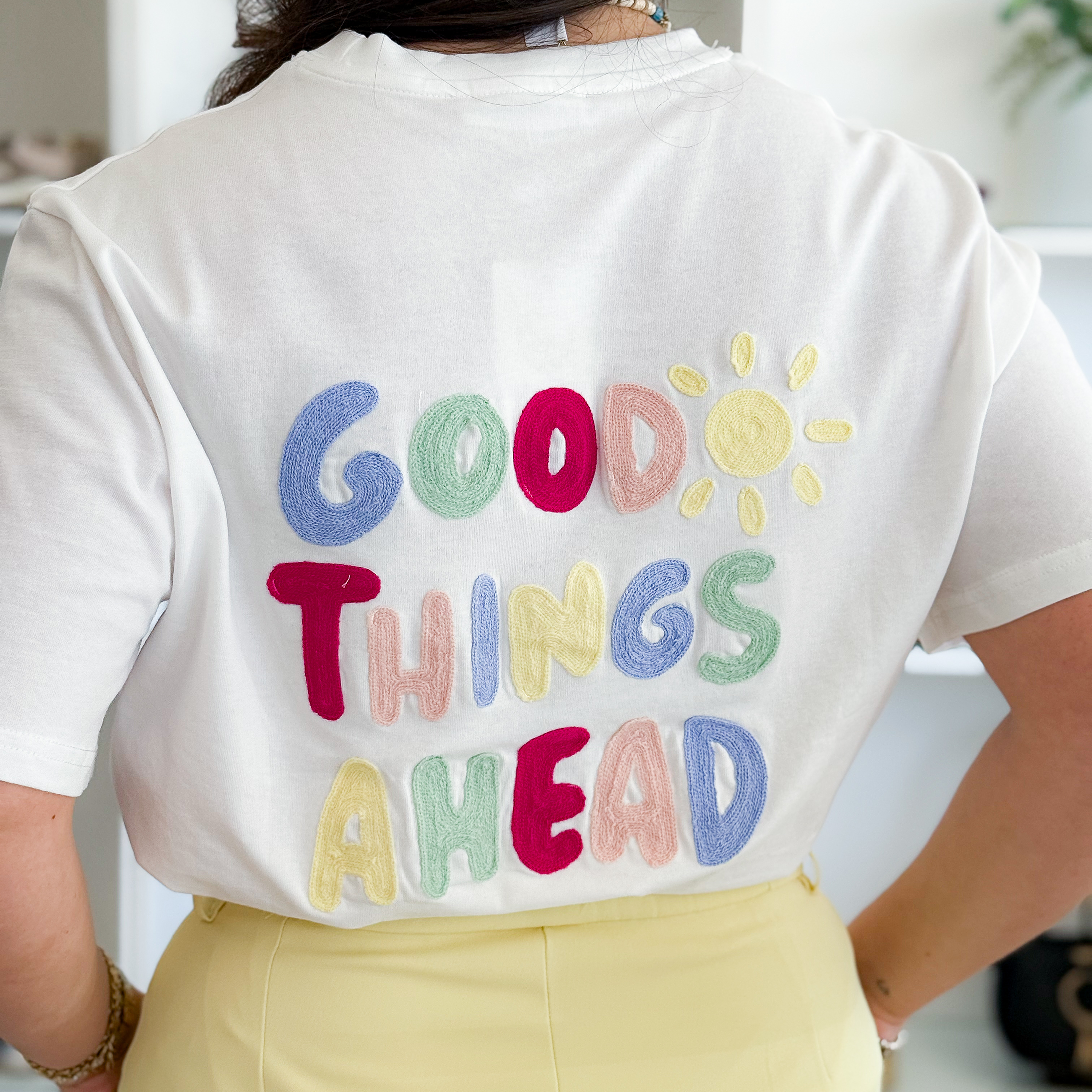 Tshirt Good things ahead  2