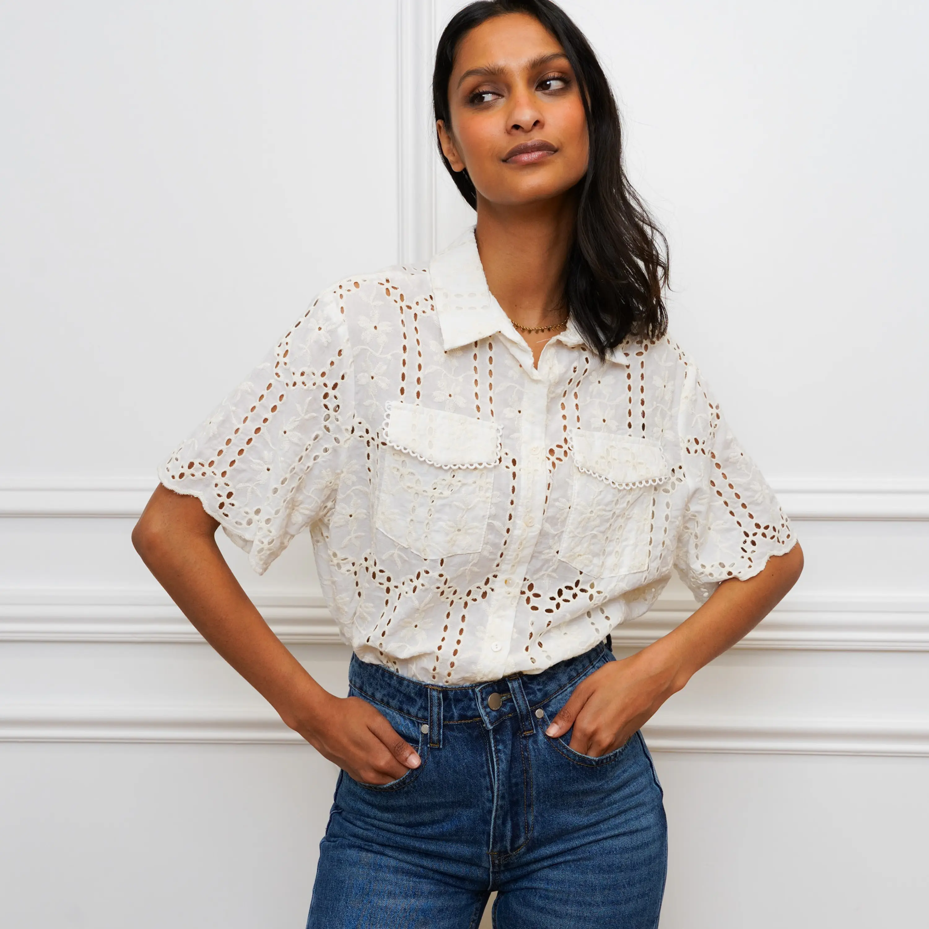 Blusa em Bordado inglês  2