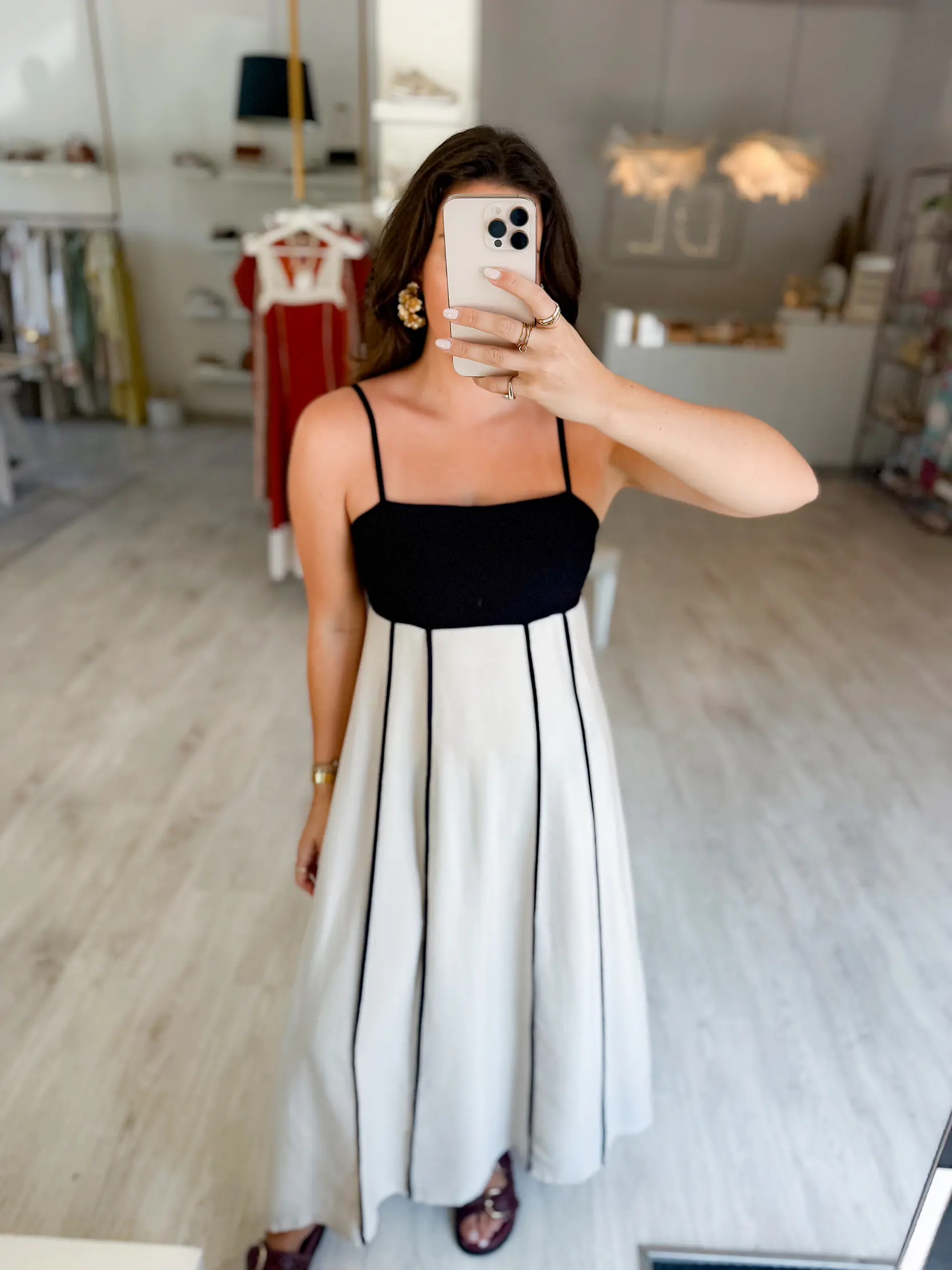 Vestido Larissa Preto  3