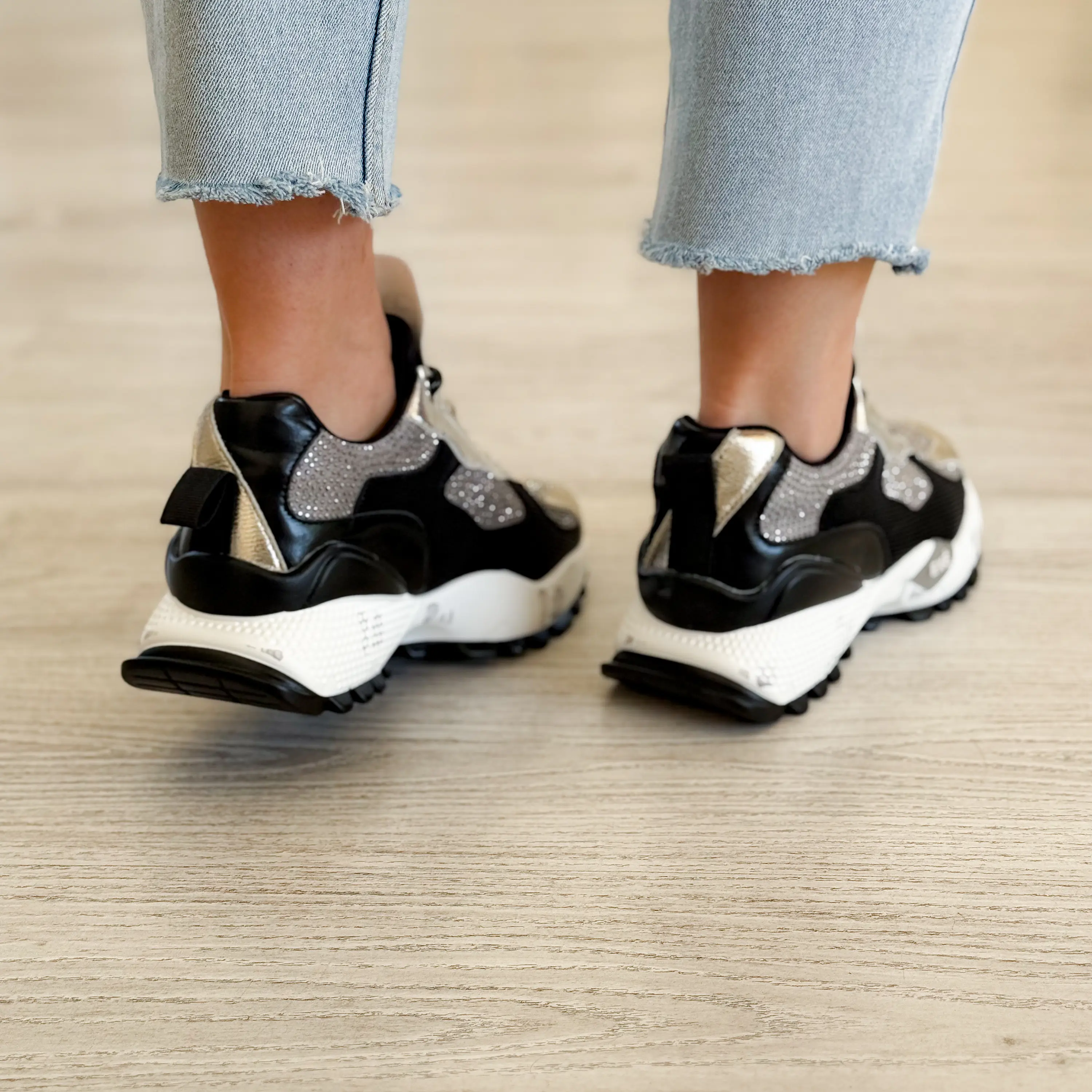 Fanny Sneaker  2