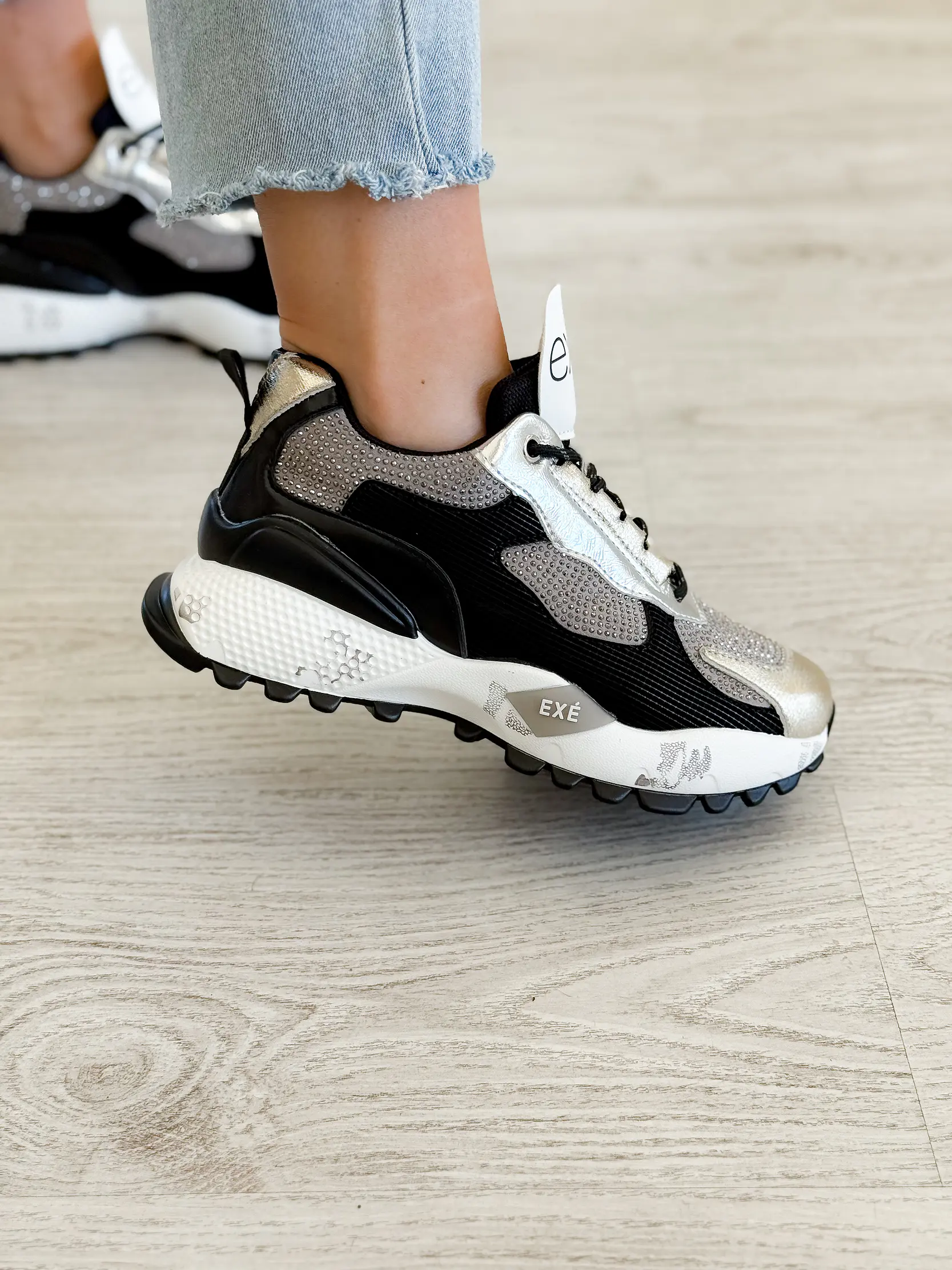 Fanny Sneaker  4