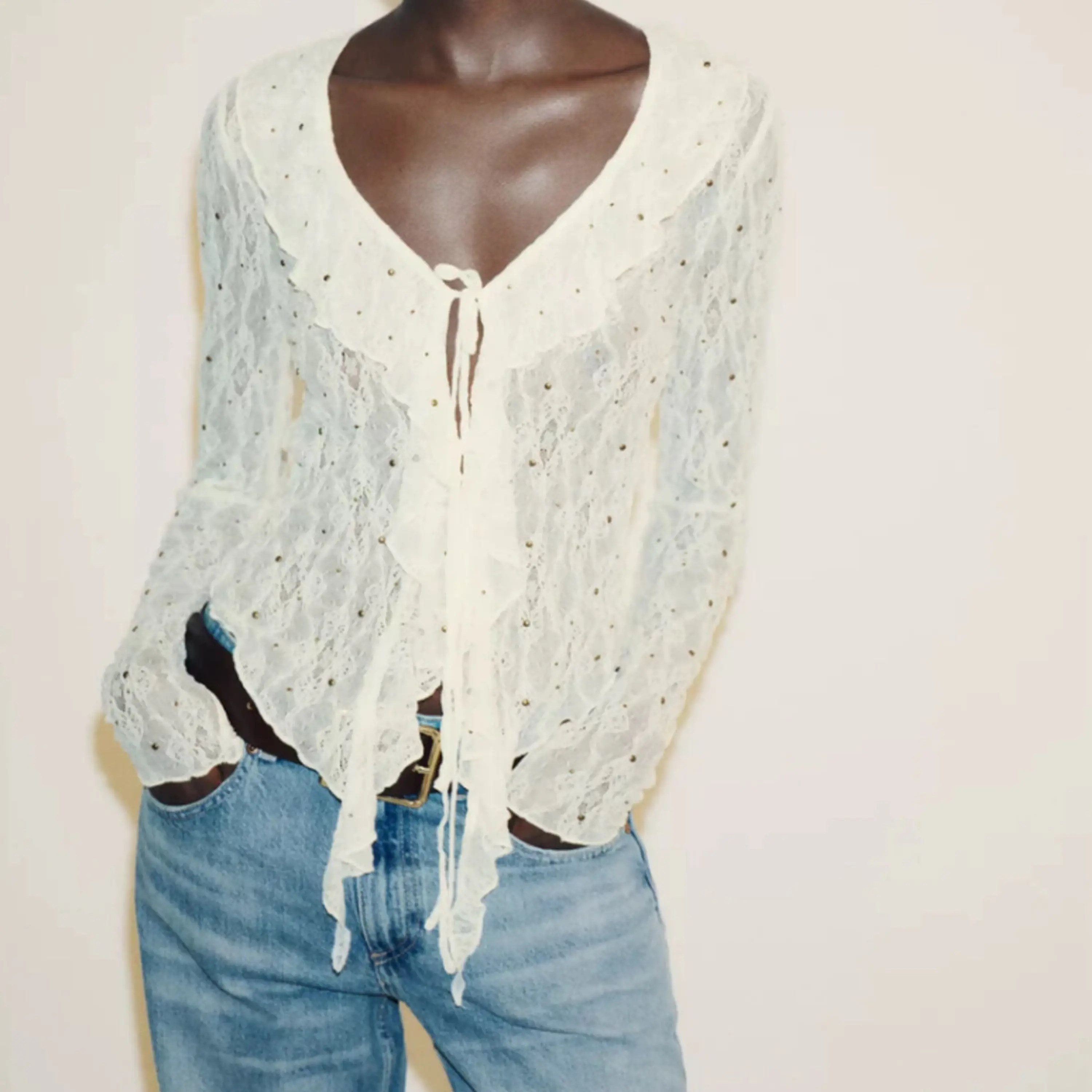 Blusa Rendada Lisa  1