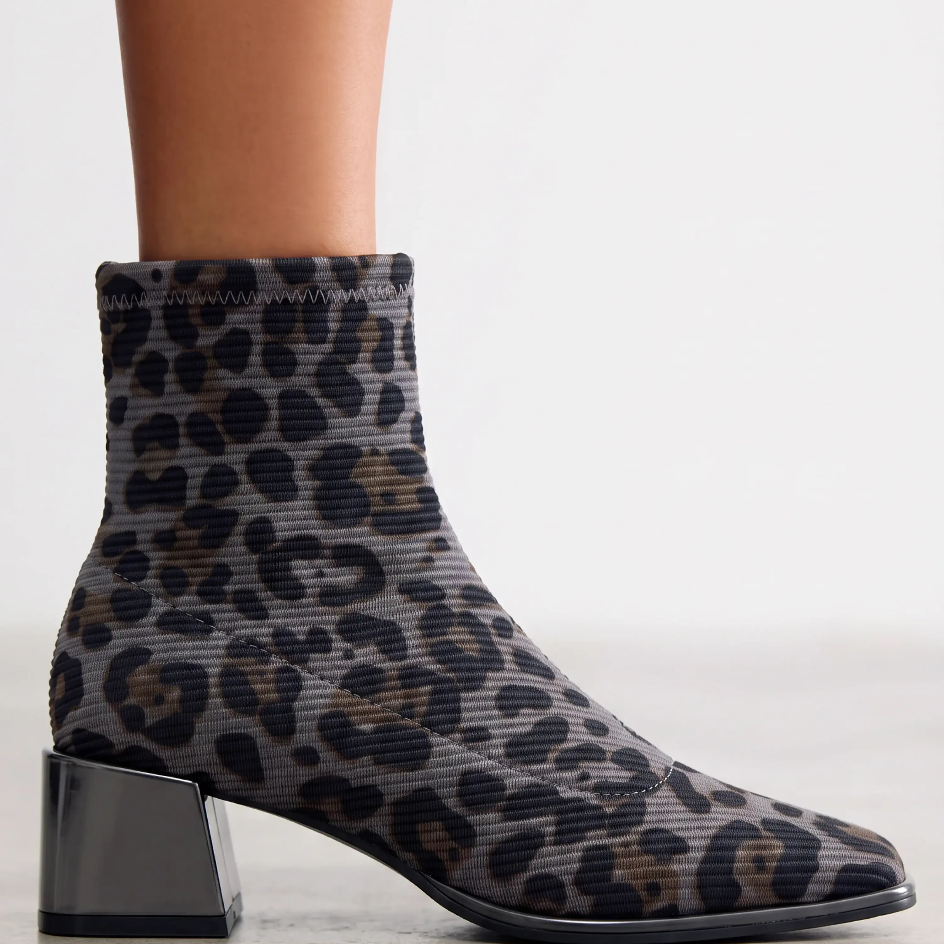 Botim Animal Print 1