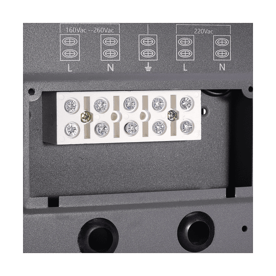 Estabilizador de voltaje 220V 5kVA 4500W 20A Máx. Enersafe by Legrand (regulación ± 3%)