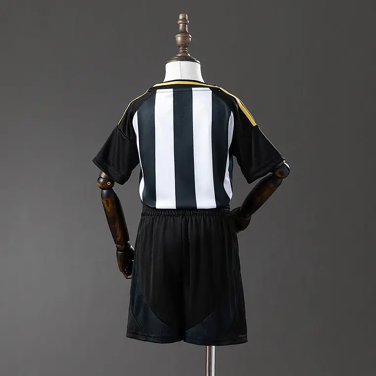 Conjunto Infantil Atlético Mineiro 2025/26 2