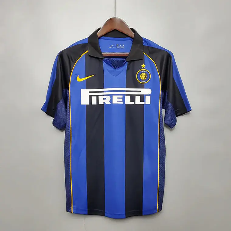 Camisa Retrô Inter de Milão 2001/02 Home 1
