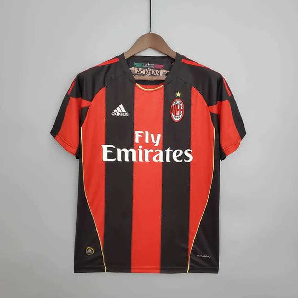 Camisa Milan Retrô 2010/2011 Vermelha e Preta - Adidas 1