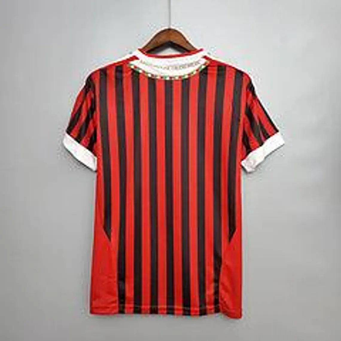 Camisa Milan Retrô 2011/2012 Vermelha e Preta - Adidas 2