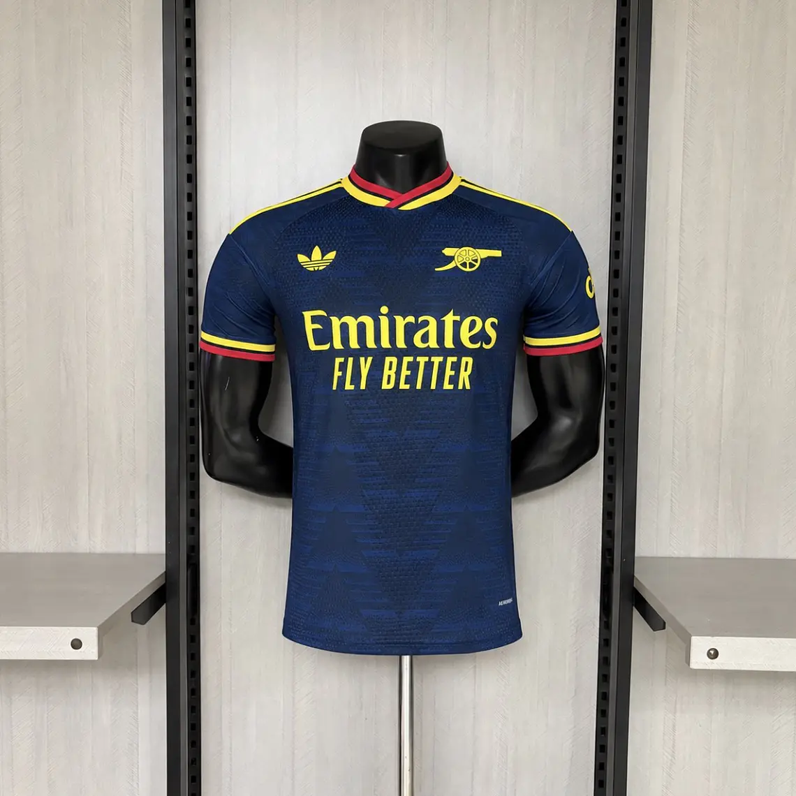 Arsenal Away player - 26/27 1