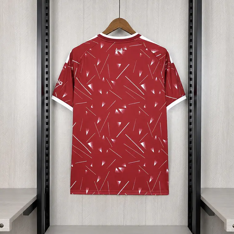 Liverpool jersey Home - 26/27 5