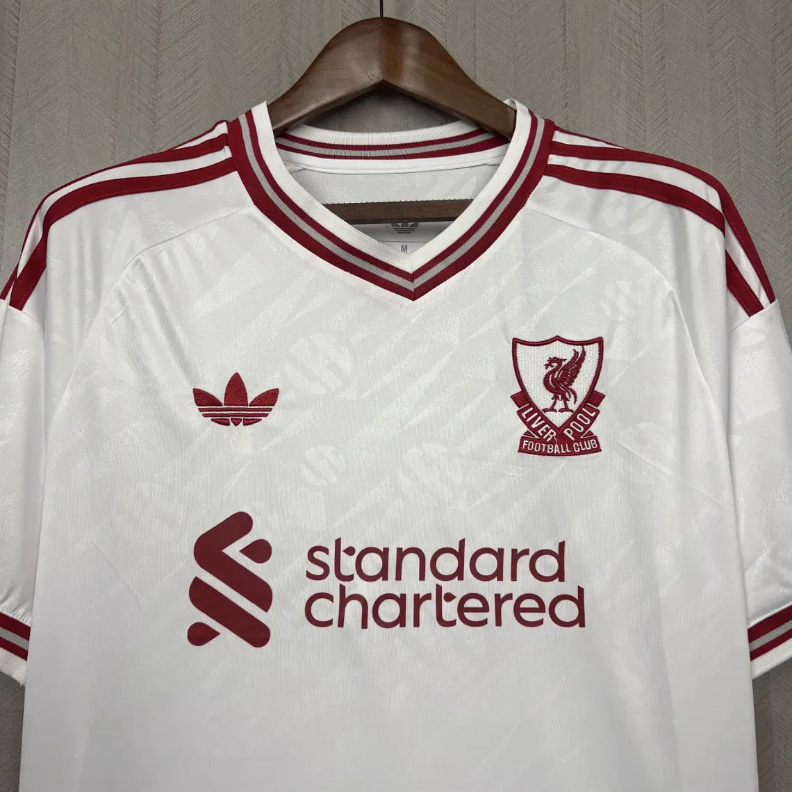 Liverpool Jersey Away - 26/27 3