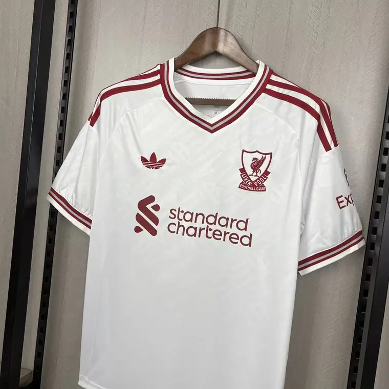 Liverpool Jersey Away - 26/27 4