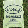 Paquete de 10 un de bolsas compostables y biodegradables BioBag.