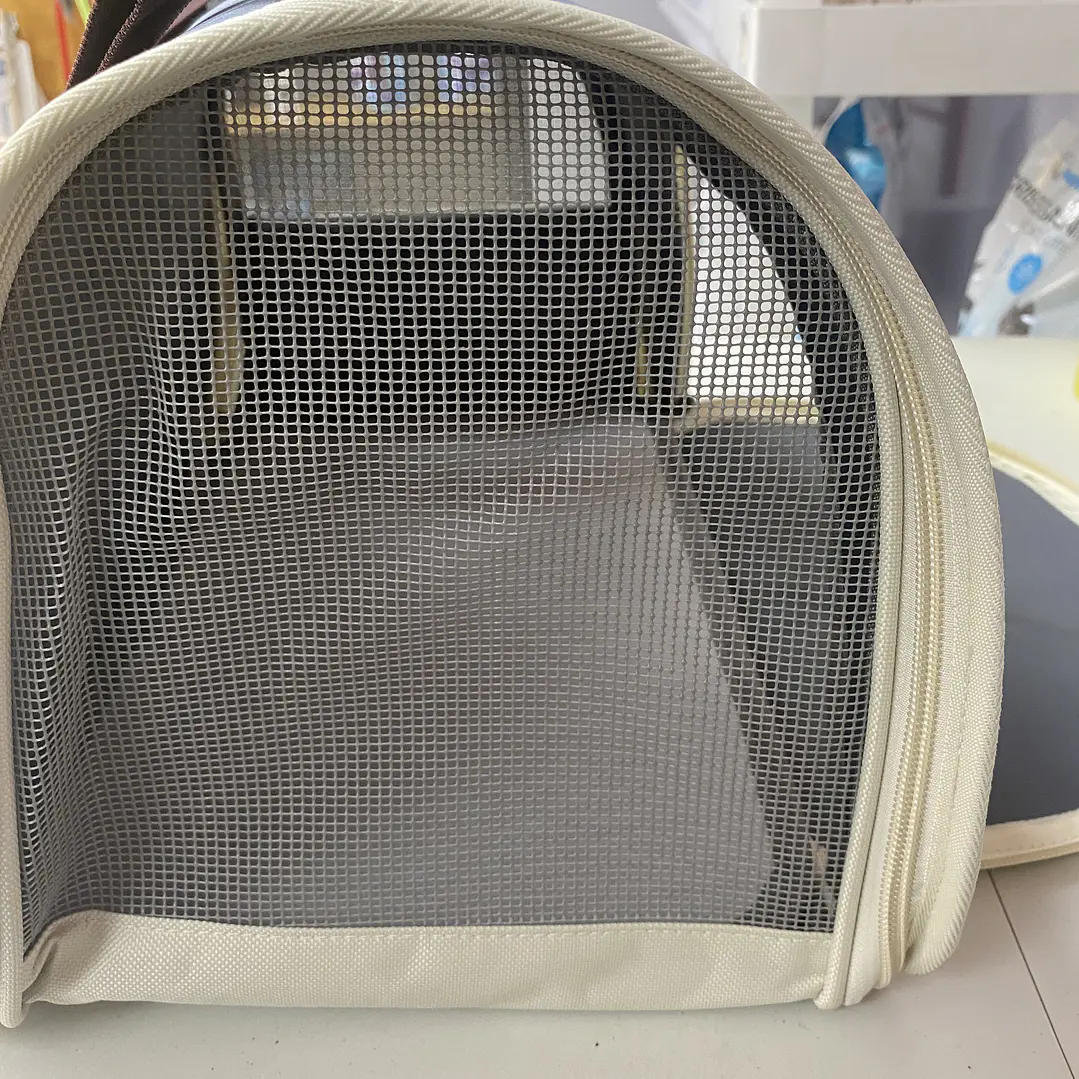 BOLSO DE TRANSPORTE CON PUERTA  2