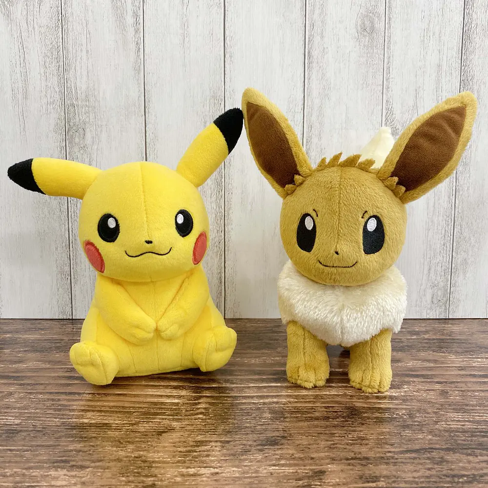 #025 Pikachu ♀ - Vista del producto