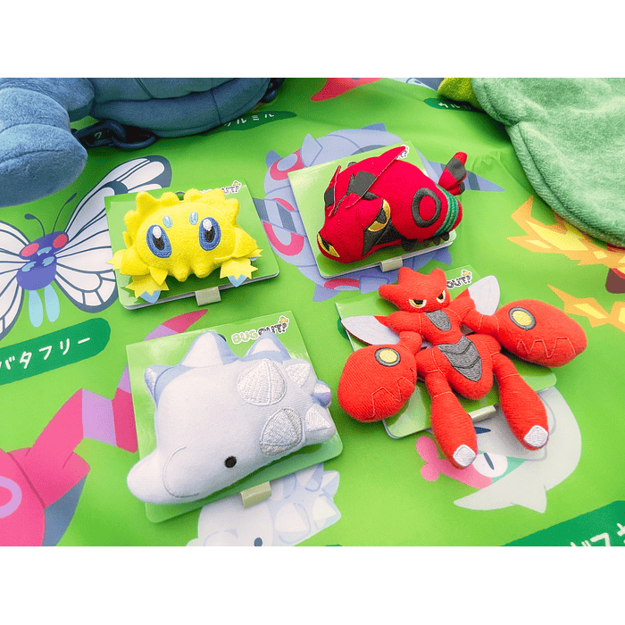 Insignia de Peluche · Scizor 3