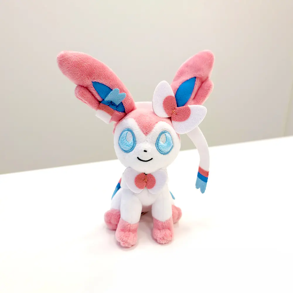 #700 Sylveon - Vista del producto