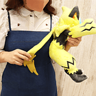 #807 Zeraora · Mediano 4