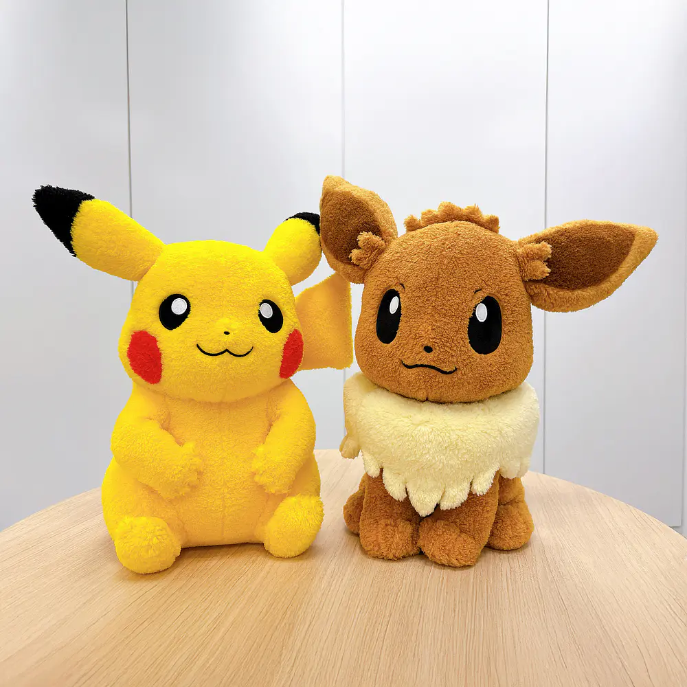 Peluche Gigante · Pikachu - Vista del producto