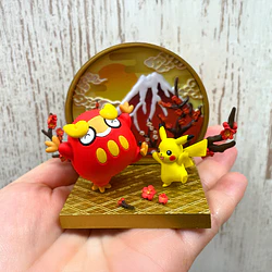 Wanomado · Figura Darumaka y Pikachu - Vista del producto