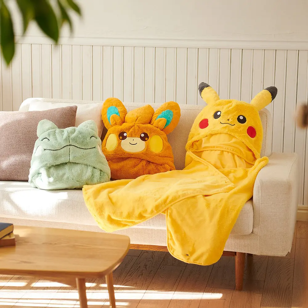 Manta Poncho · Pikachu - Vista del producto