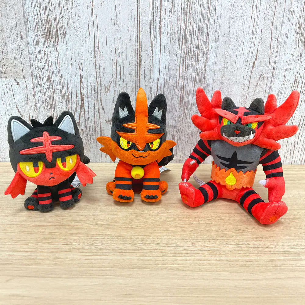 #727 Incineroar - Vista del producto