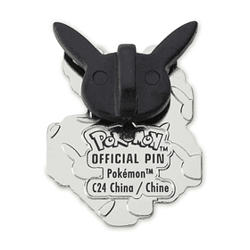 Pin · #0215 Sneasel