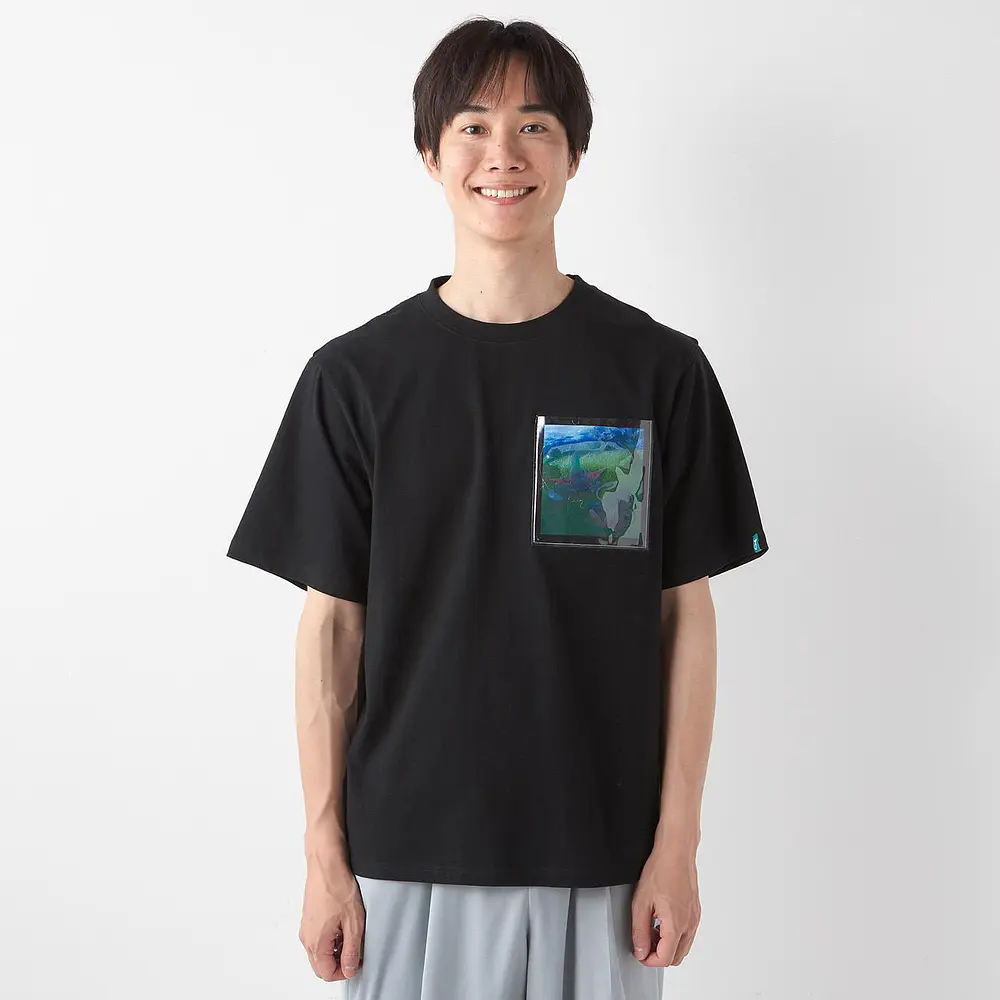 Polera Dragapult · Talla L - Vista del producto