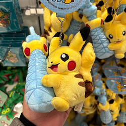 Peluche Mascota · Torre Pikachu - Vista del producto