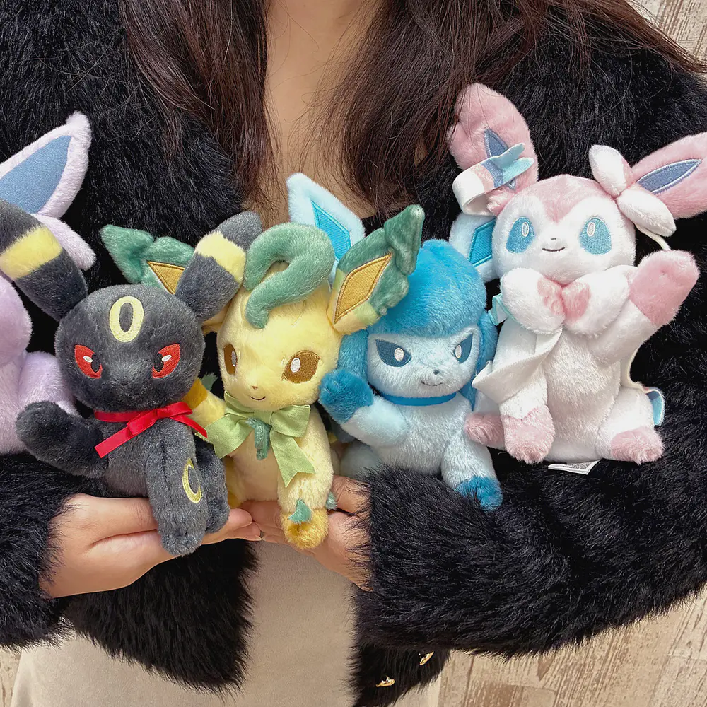 Peluche Antique · Sylveon - Vista del producto