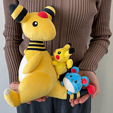 Peluche · Ampharos, Pikachu y Marill