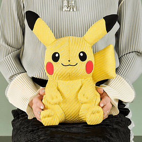 Peluche · Pikachu