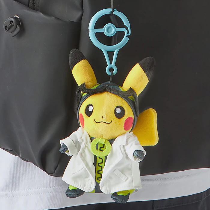 Peluche Mascota Pikachu · Asistente Profesor Willow 3