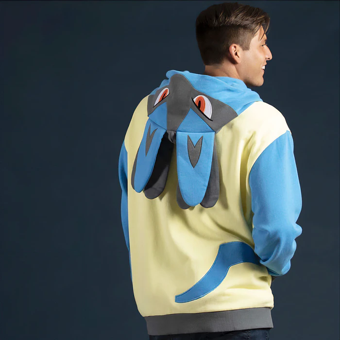 Polerón Capucha · Lucario Talla L 6