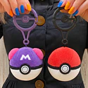 Peluche Mascota · Pokébola - Vista del producto