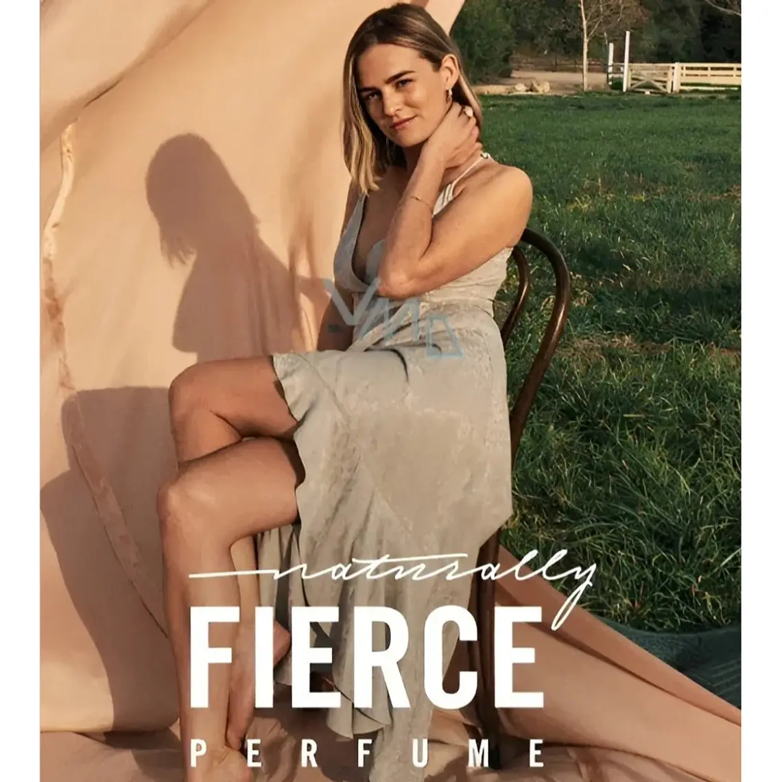 Abercrombie & Fitch Naturally Fierce Woman Eau de Parfum 4