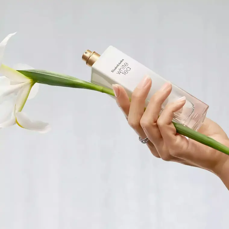 Elizabeth Arden White Tea Eau de Toilette 5