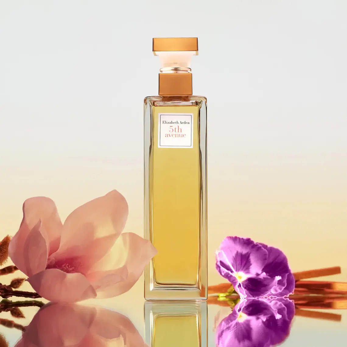 Elizabeth Arden 5th Avenue Eau de Parfum 125ml + Loção Corporal 100ml Coffret 2