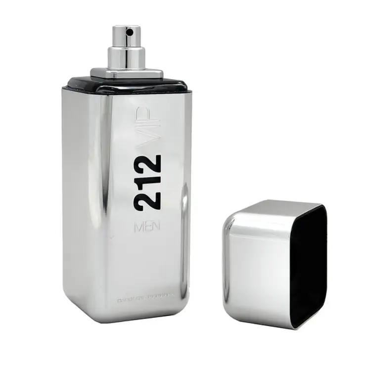 Carolina Herrera 212 Vip Men Eau de Toilette 4