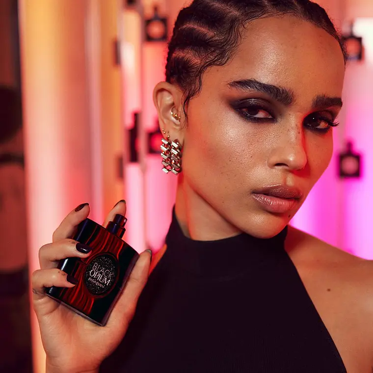 Yves Saint Laurent Black Opium Le Parfum 4